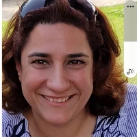 Hamida Khembok