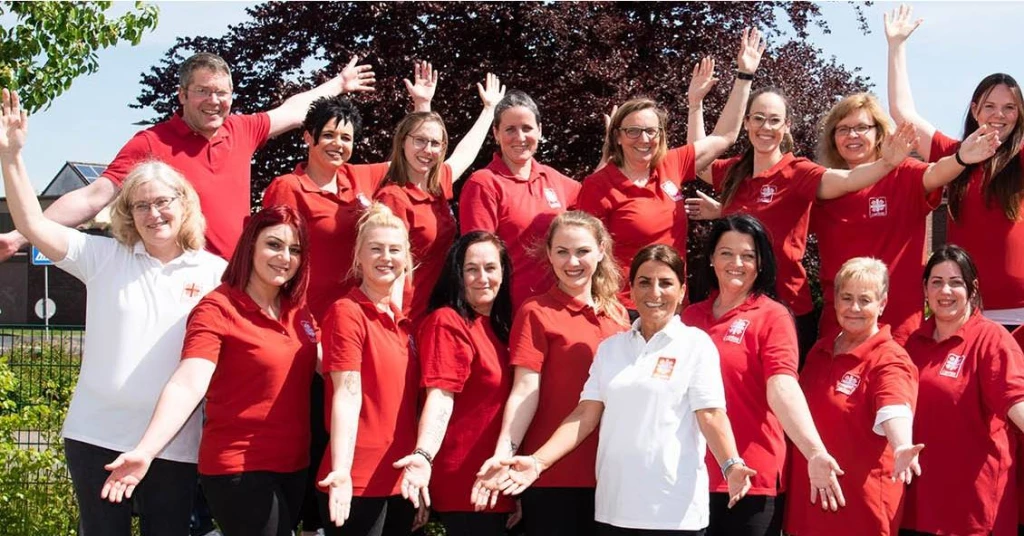 Pflege mit Herz und Rückenwind – Ihr Job mit Sinn & starken Benefits