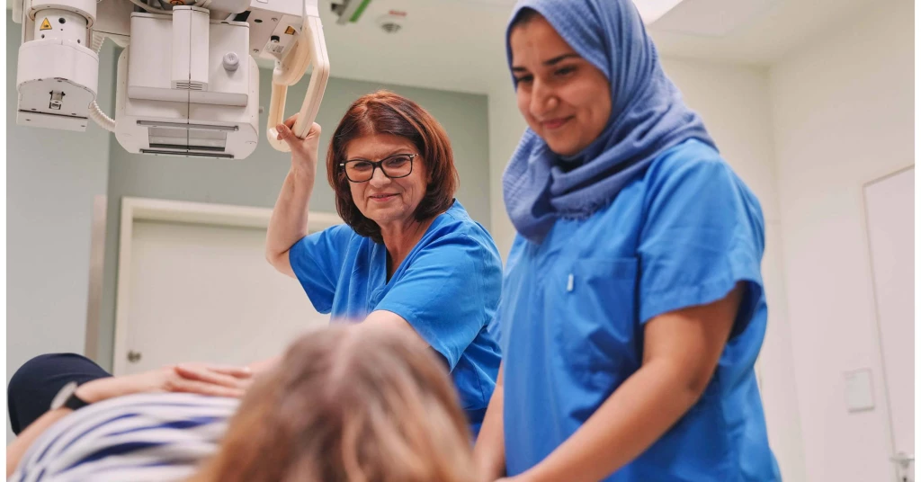 Medizinisch-technische Radiologieassistenz (MTRA) (m/w/d) Funktionsdiagnostik in Teilzeit gesucht die Bock haben ab 14 Uhr in den Feierabend zu gehen 