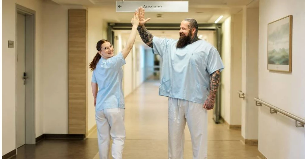Pflegefachperson (m/w/d) für unsere interdisziplinäre Wahlleistungsstation! 💪 Mit Zulagen und Sonderzahlungen 💸