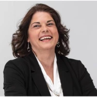 Annett Heinze